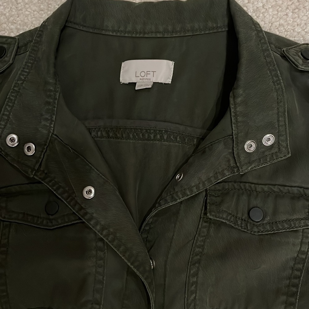 LOFT Jacket - Picture 2 of 4